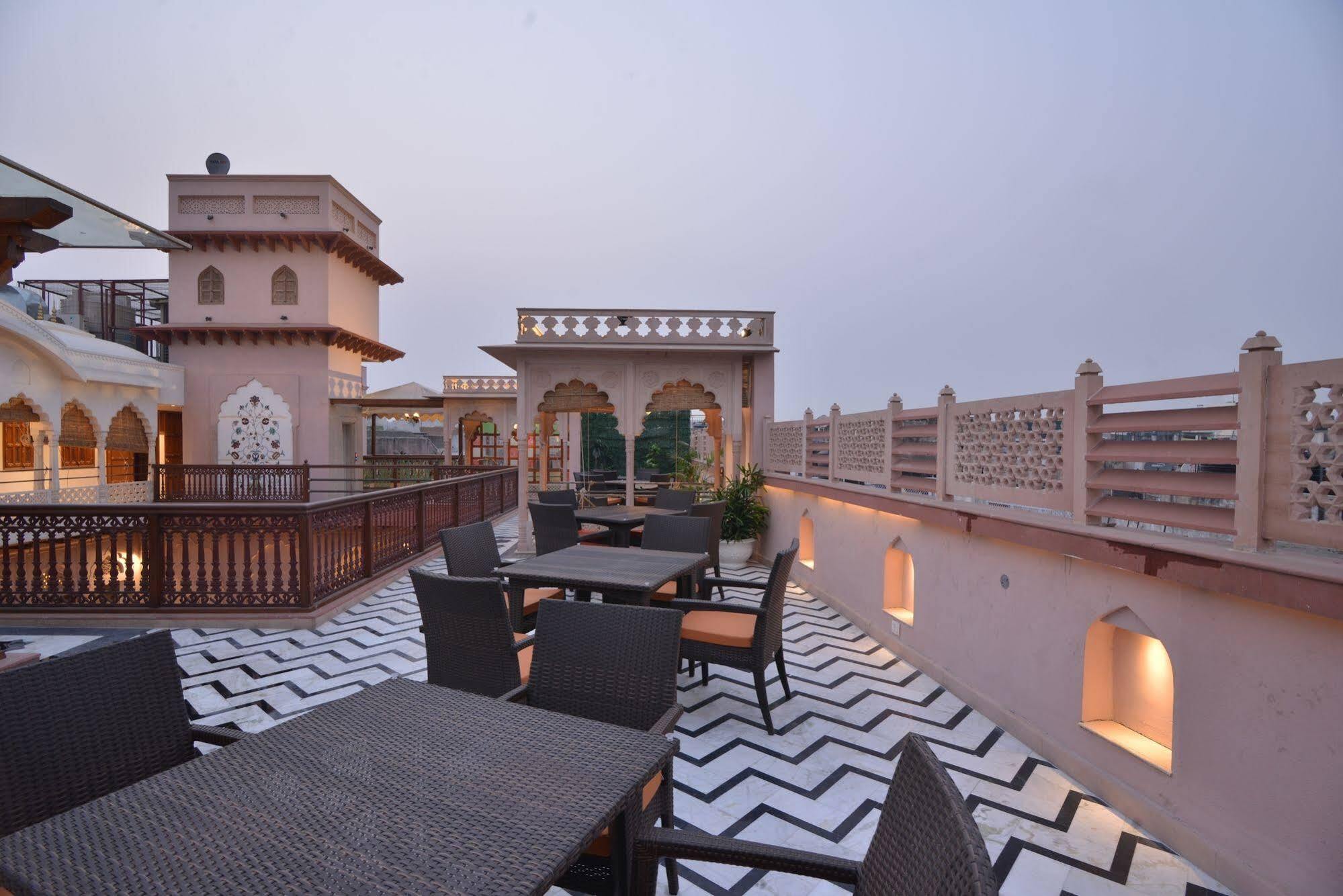 Haveli Dharampura - Unesco Awarded Boutique Heritage होटल